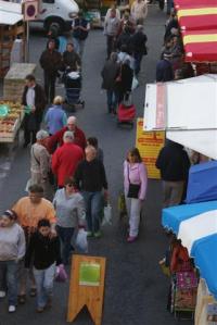 Looking for bargains in Morlaix market