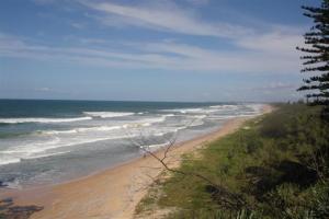 Looking down on the beautiful beach from Point cartwright