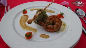 Tian of blue crab with basil marinated tiger prawn, carppacio of diver scallops and soya malibu froth 