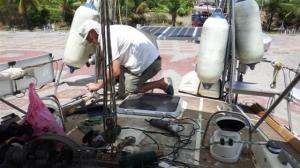 Bill clearing the aft deck