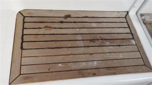 Re-caulking the old seating