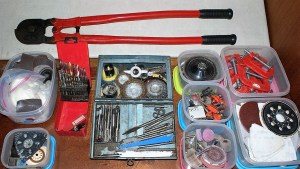 rotary clamping and cropping